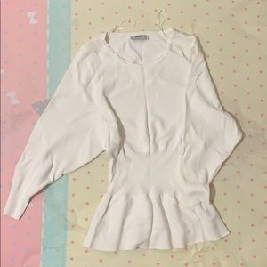 Knitted long sleeve sweater